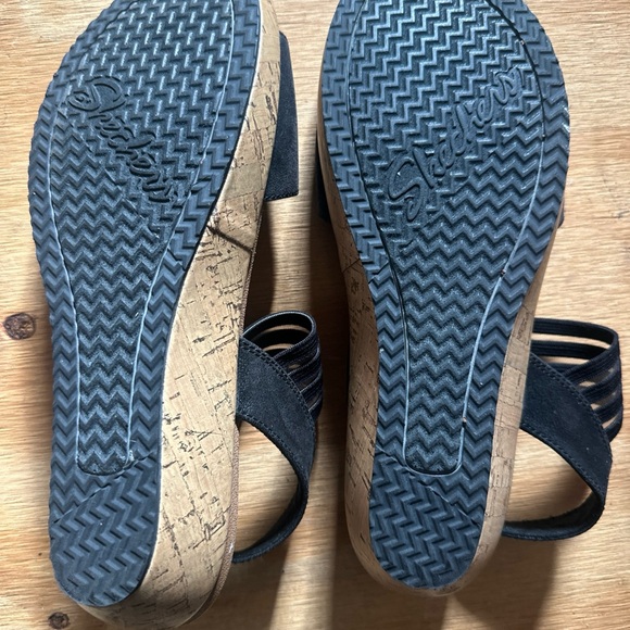 Women's SKECHERS Luxe Foam sandals, Size 8 - Picture 3 of 3